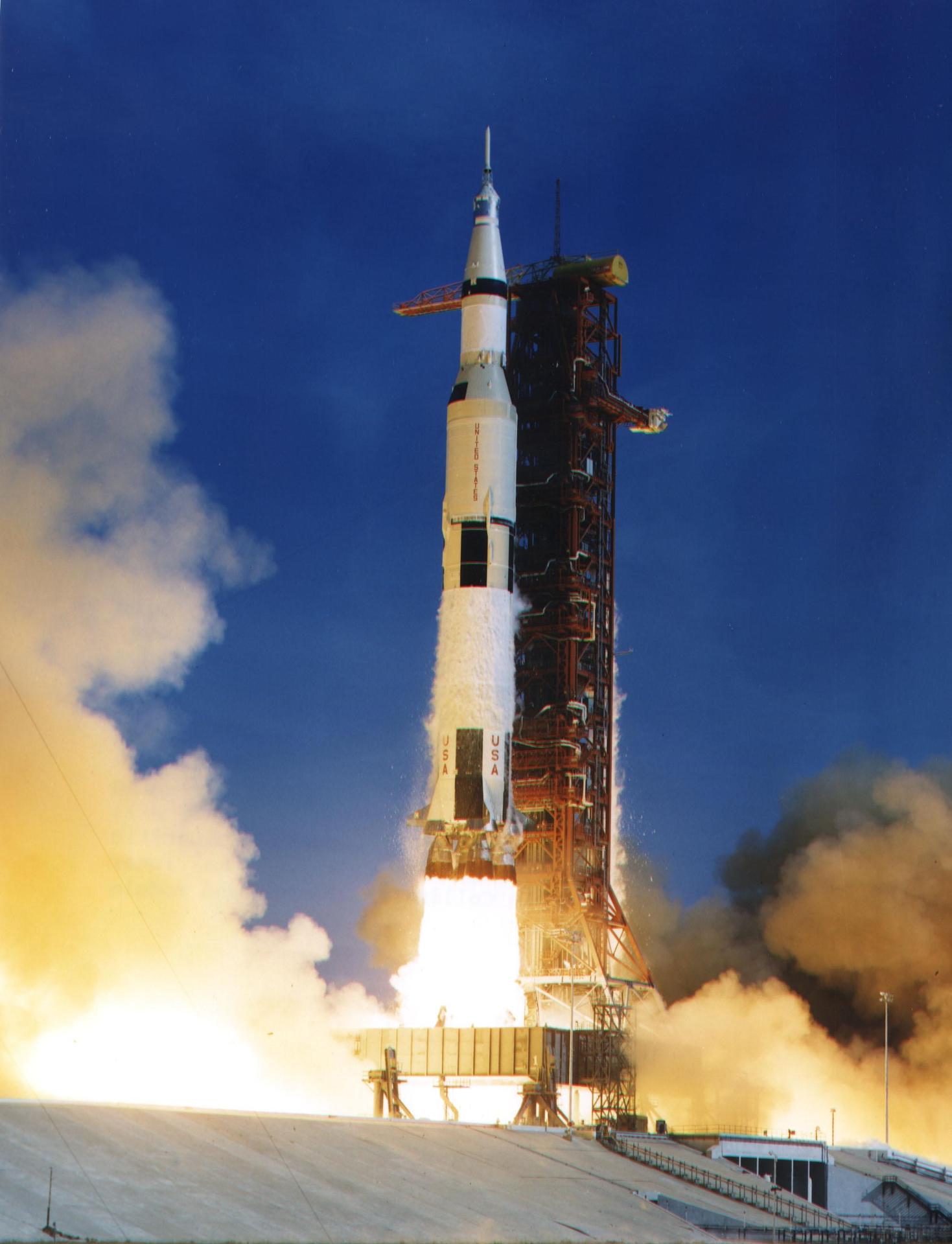 Apollo 11 Saturn V lifting off from Launch Complex 39A, 16 July 1969